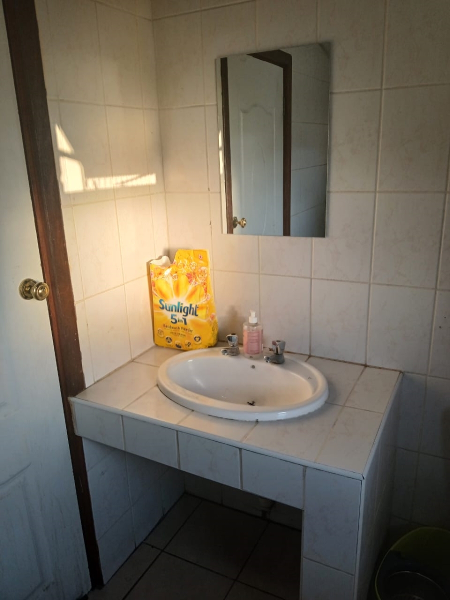 2 Bedroom Property for Sale in Bloemfontein Free State